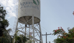 Cuatro represas y 75 pozos abastecen de agua la ciudad