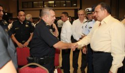 Lobo exigirá mano dura para extorsionadores