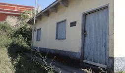 Postas policiales cumplen dos años en el abandono