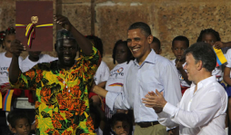 Las camisas y los trajes blindados que usa Obama