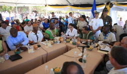 Garífunas hondureños presentan demandas en Consejo de Ministros