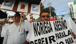 Manuel Noriega revive sentimientos encontrados