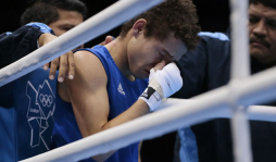 Bayron Molina, el catracho noqueado en menos de tres minutos