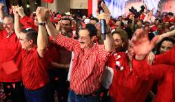 Mauricio Villeda une al liberalismo para luchar contra déspotas