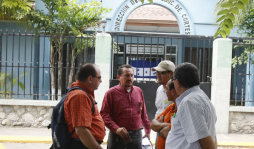 Escoto denuncia amenazas de muerte de supuestos maestros