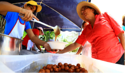 Sabor, diversión y arte en la primera feria del dulce