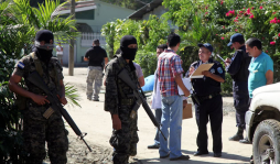 Matan a peluquero y le roban computadora