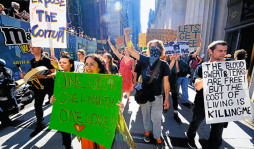'Indignados” de Wall Street siguen con protestas
