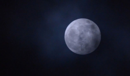 'Superluna” ilumina la Tierra