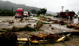 El aguacero que revivió el fantasma del huracán Mitch en Honduras