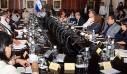 Vigentes medidas para reducir gastos