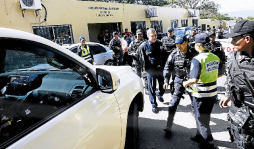 Policías separados deben ser enjuiciados: Rectora de la Unah