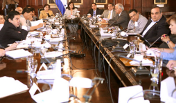 Gobierno hondureño prepara plan anticrisis ante recesión