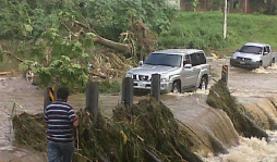 Torrencial aguacero deja múltiples daños en San Pedro Sula