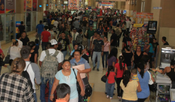 350 mil pasajeros viajarán hoy por la terminal de buses