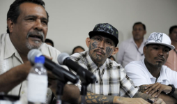 Pandillas en El Salvador ofrecen desarme parcial