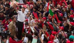 Queremos paz: Peña Nieto; todo con el pueblo: Obrador