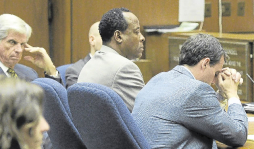 Fiscal vuelve a arremeter contra Murray