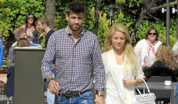 Shakira acompaña a Piqué en Puerto Rico