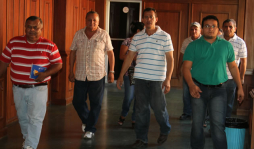 Contra la pared ponen a Alcaldía de San Pedro Sula porque no paga