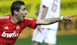 Di María exige ganar sueldo como el de Cristiano y Kaká