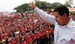 El sucesor de Chávez heredará una economía en problemas