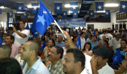 Sampedranos apoyan a Miguel Pastor