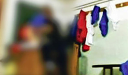 Futbolistas convierten los vestuarios en escenario porno