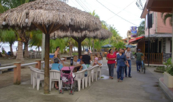 Tela ya seduce a veraneantes