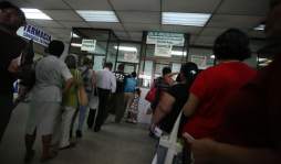 Lobo hablará con Obama de seguridad y democracia