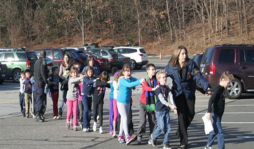 Un nuevo tiroteo deja 27 muertos en una escuela de EUA