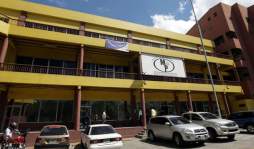 Fiscalía acusó a doce policías