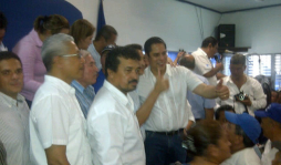 Sampedranos apoyan a Miguel Pastor