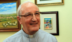 'Te invito a tener los ojos fijos en Jesús”