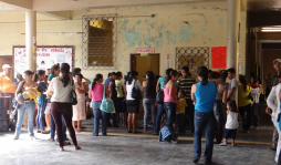 Tres hospitales para 600,000 habitantes