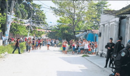 Colonia Llanos de Sula 2 tiene un mes sin agua