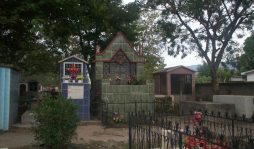 Emplazan al alcalde por proyecto de cementerio