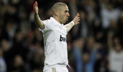 Benzema guía la goleada del Real Madrid