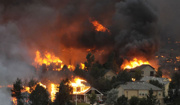 Incendio en Colorado provoca masiva evacuación