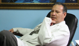 El padre de los niños prematuros