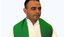 Violencia no frenó su camino al sacerdocio