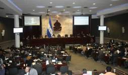 Congreso de Honduras aprueba ocho días más para corregir planillas