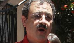 Villeda pide a diputados no dejarse manipular