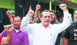 'Acabamos con el bipartidismo”: Samuel Madrid