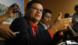 Convocan a directores de escuelas para el jueves