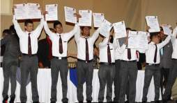 Padres: Los 200 días de clases no se cumplieron