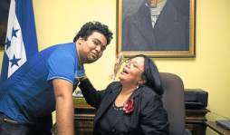 A prisión acusado de asesinar al hijo de la rectora Julieta Castellanos