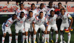 Honduras empata 1 a 1 ante Panamá y clasifica a semifinales