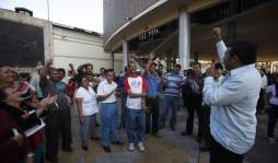 Maestros llevan protesta al Congreso Nacional