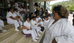 Descentralizar la salud es el 'bombazo” de Lobo